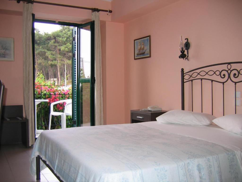 Tara Beach Hotel Skala  Exterior photo